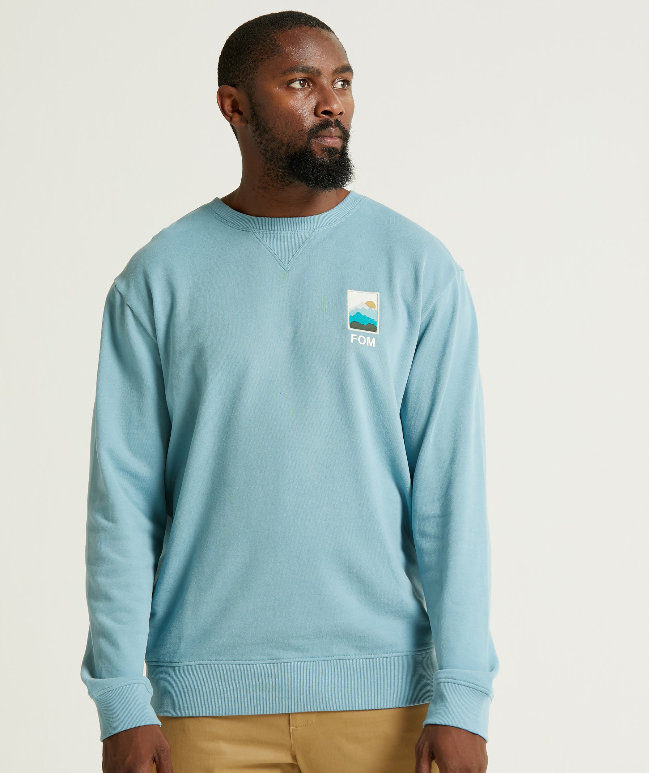 Mens Crew Neck Embroidery Sweatshirt - Sea Breeze