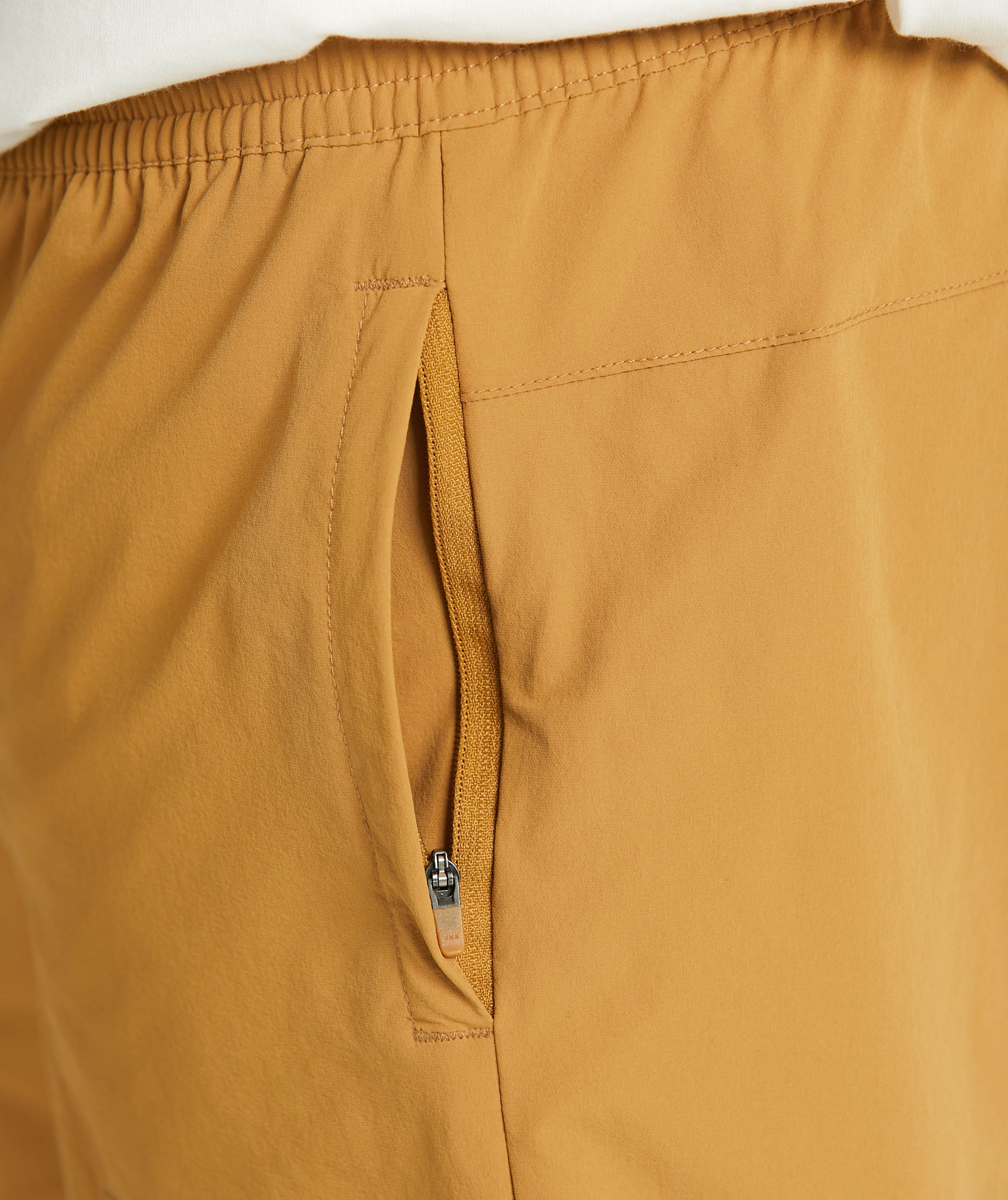 Mens Outdoor 4 Way Stretch Shorts - Desert Clay