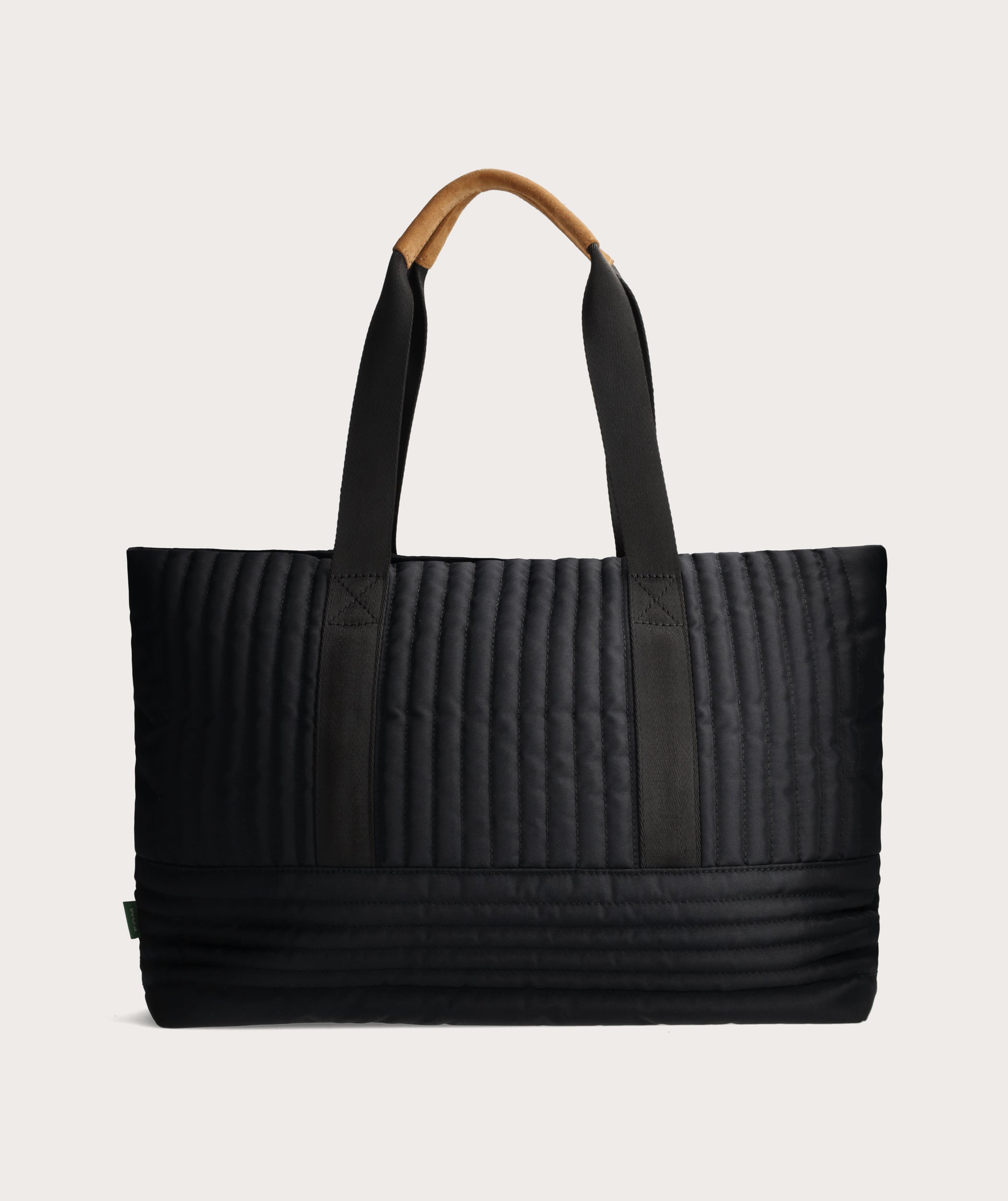 Black shop travel tote